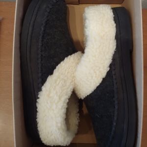 Clarks Wool Scuff Slippers